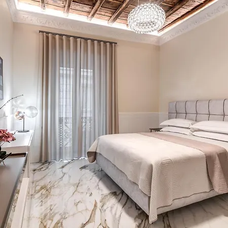 Spanish Steps Oasis Penzion 4*