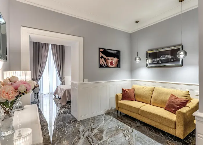 Spanish Steps Oasis Πανσιόν