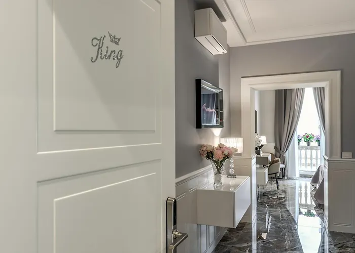 Πανσιόν Spanish Steps Oasis 4*