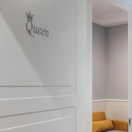 Spanish Steps Oasis Gæstehus 4*