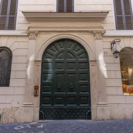 Spanish Steps Oasis Pensjonat