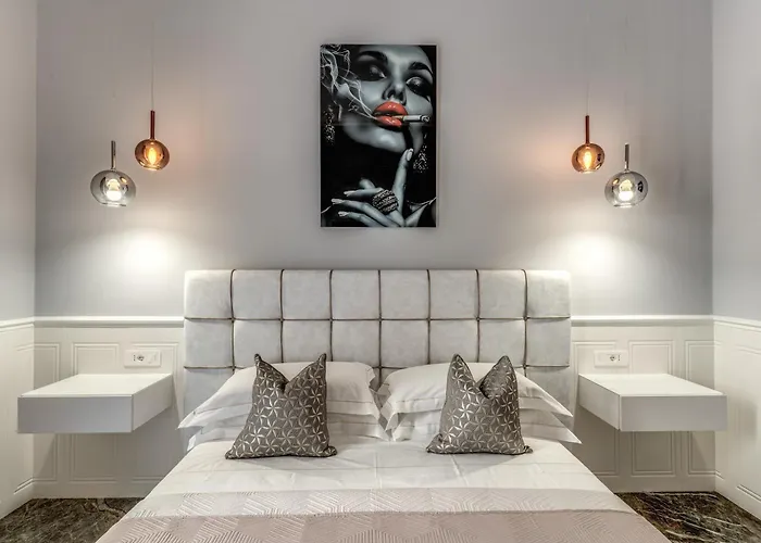 Spanish Steps Oasis 4* Roma