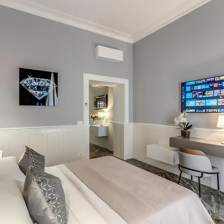 Spanish Steps Oasis 4*