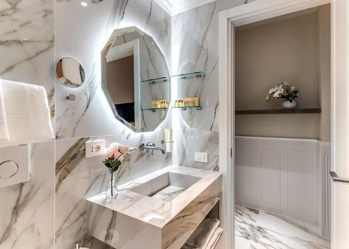 Spanish Steps Oasis Róma