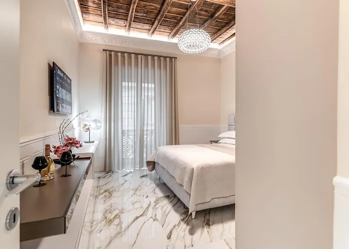 Spanish Steps Oasis 4*